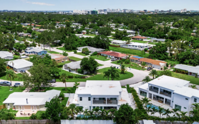 Sarasota Neighborhoods That Make Custom Coastal Living Easy
