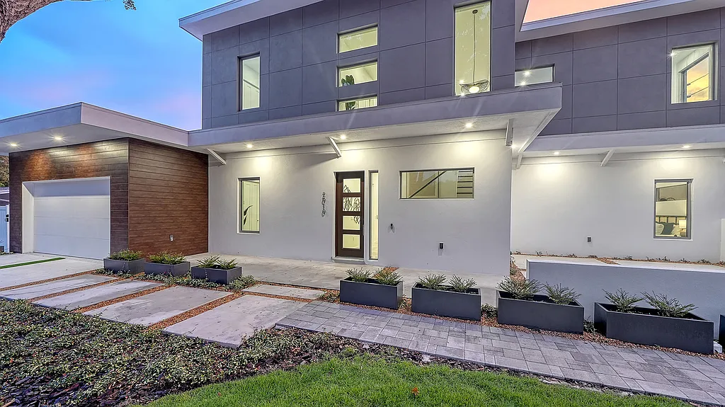custom home builder in Sarasota, Florida